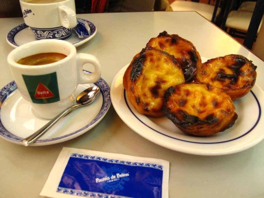 C3 Bairro Alto Cozy Romantic Loft In 18Th Century Building リスボン エクステリア 写真